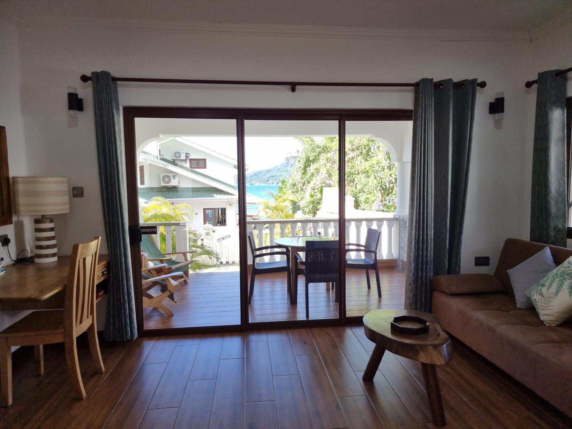 Drake Seaside Studio Apartments ベル・オンブレ 部屋 写真